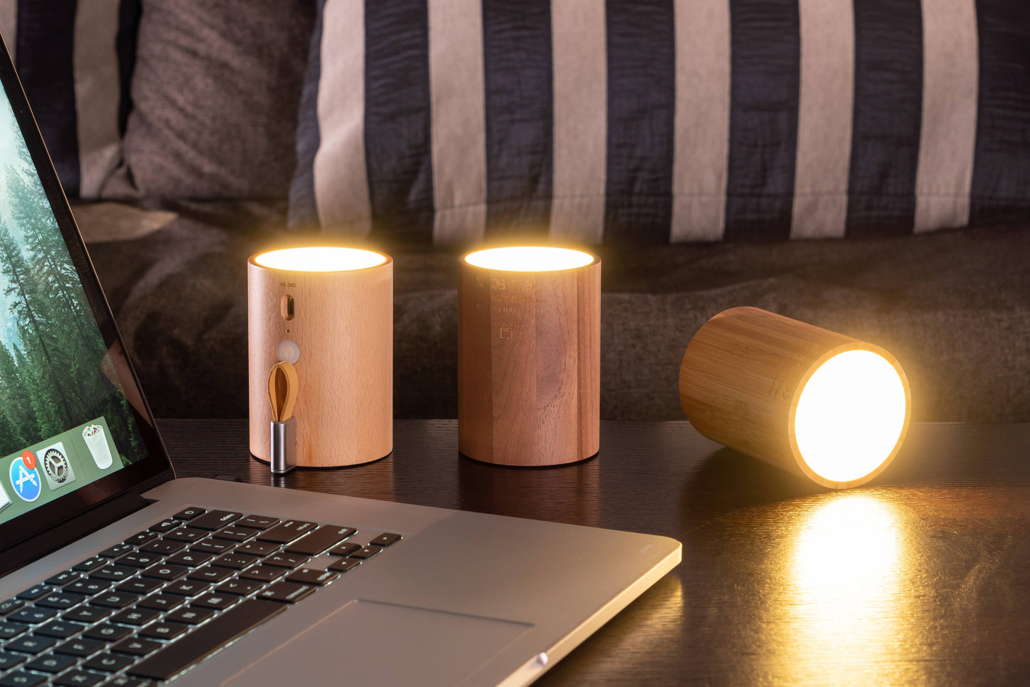 Drum Light Bluetooth Speaker: Beech