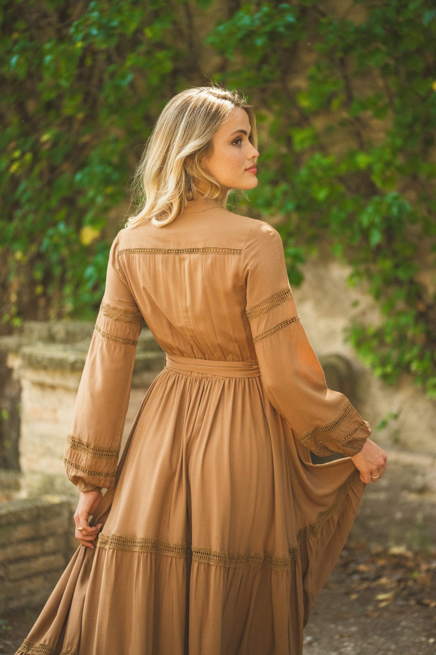 MOCHA JAYNIE MAXI DRESS