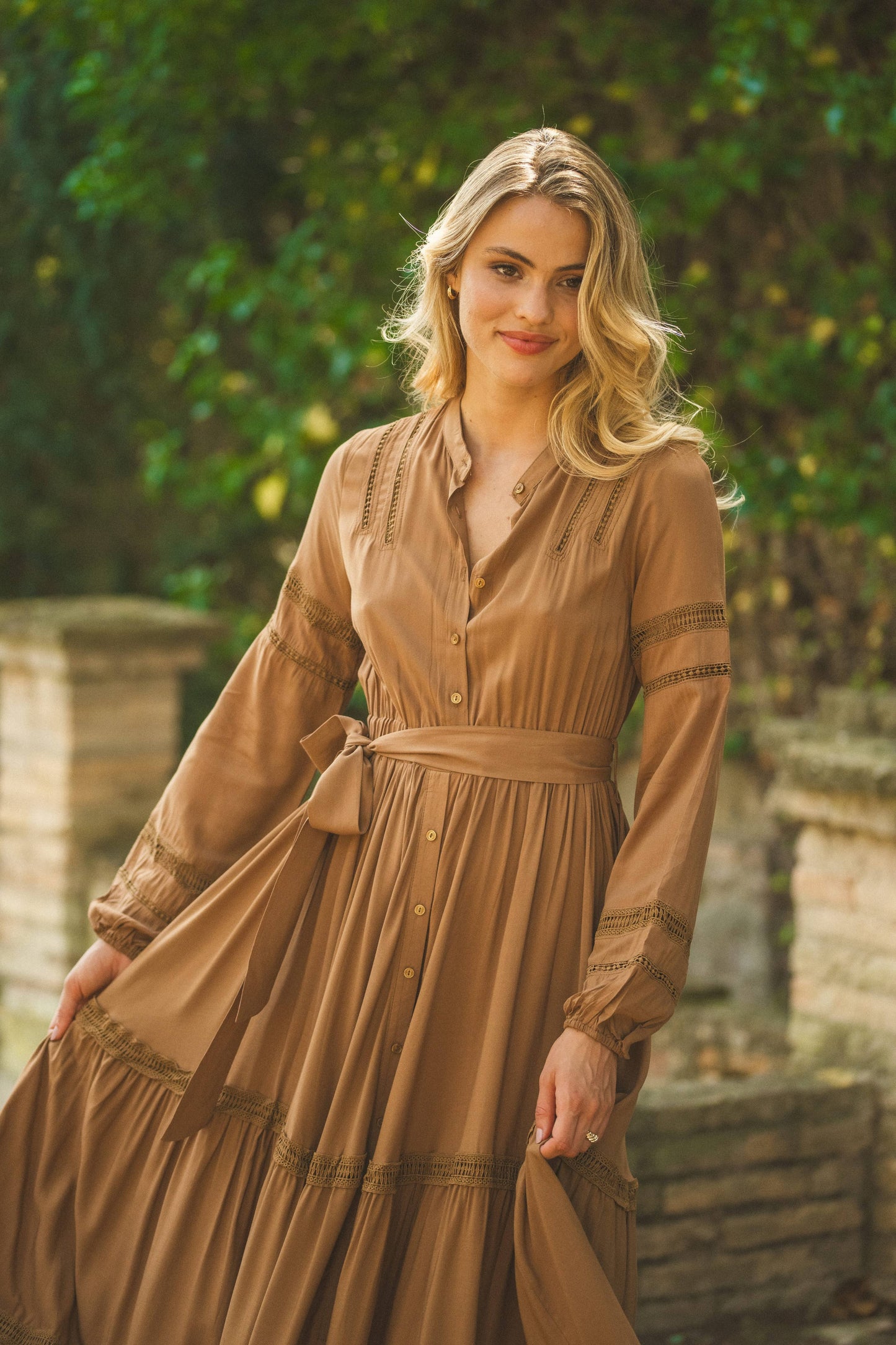 MOCHA JAYNIE MAXI DRESS