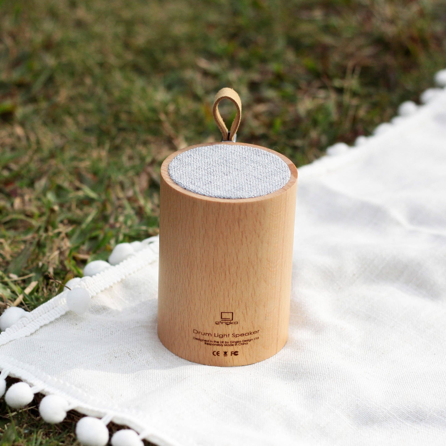 Drum Light Bluetooth Speaker: Beech