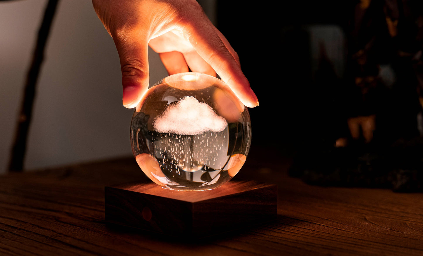 Amber Crystal Light: Rain Cloud