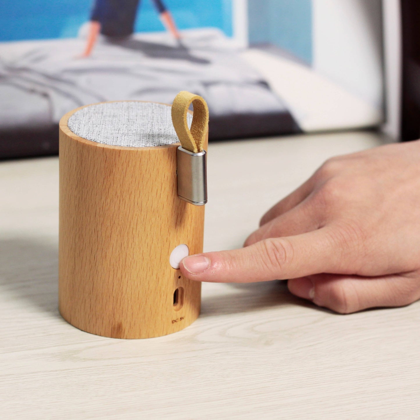 Drum Light Bluetooth Speaker: Beech