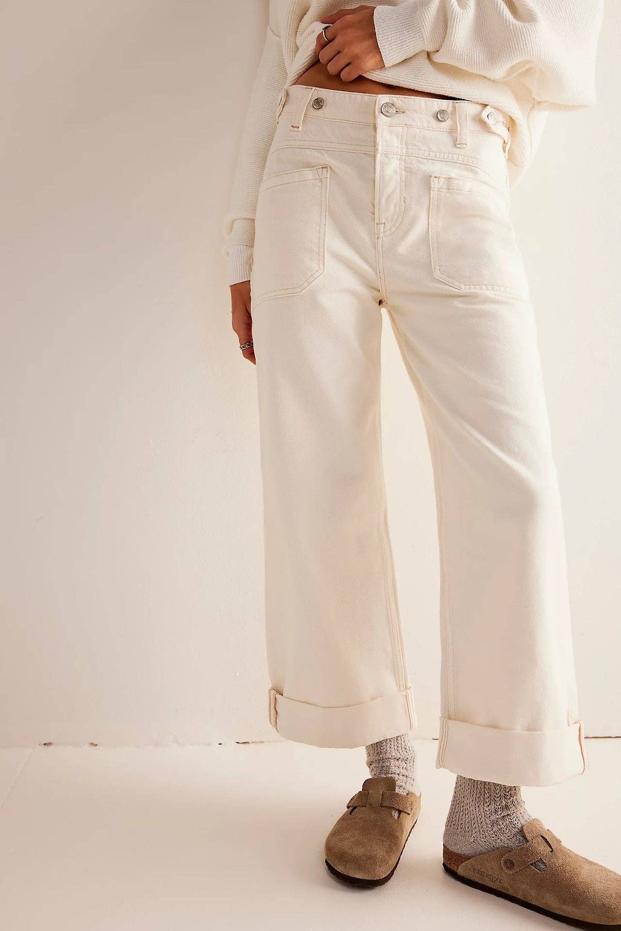 Washed Street Straight Leg Jeans DP25A478: Light Blue / M