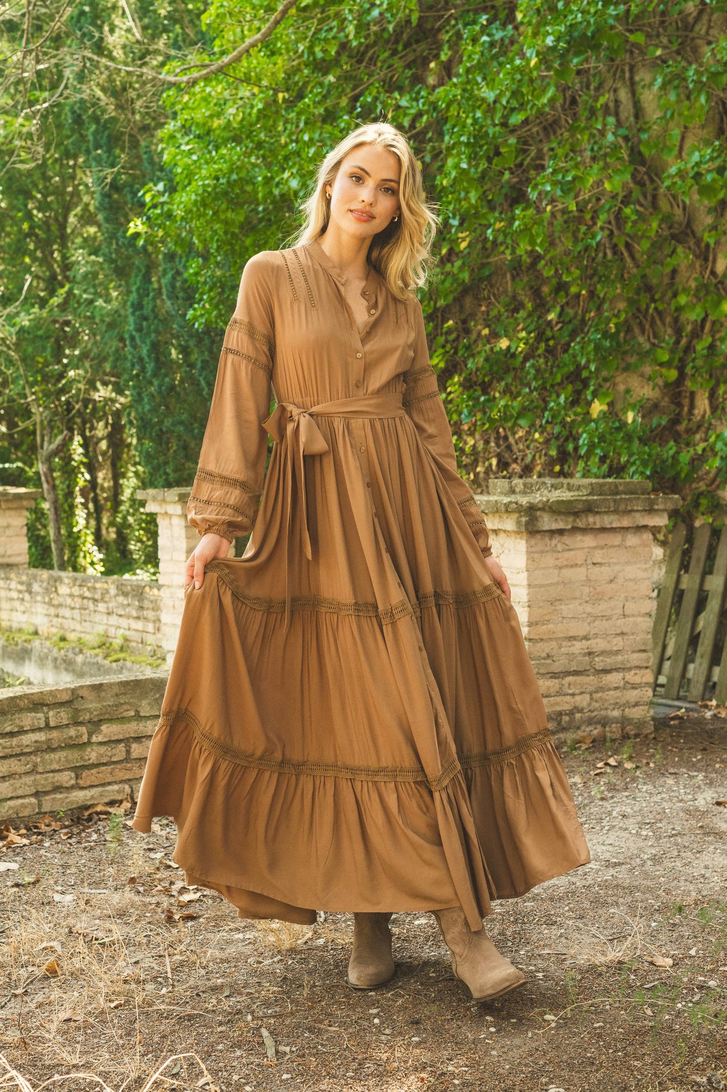 MOCHA JAYNIE MAXI DRESS