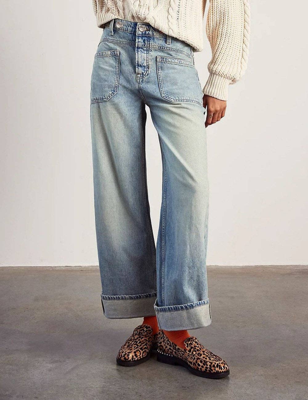 Washed Street Straight Leg Jeans DP25A478: Light Blue / M