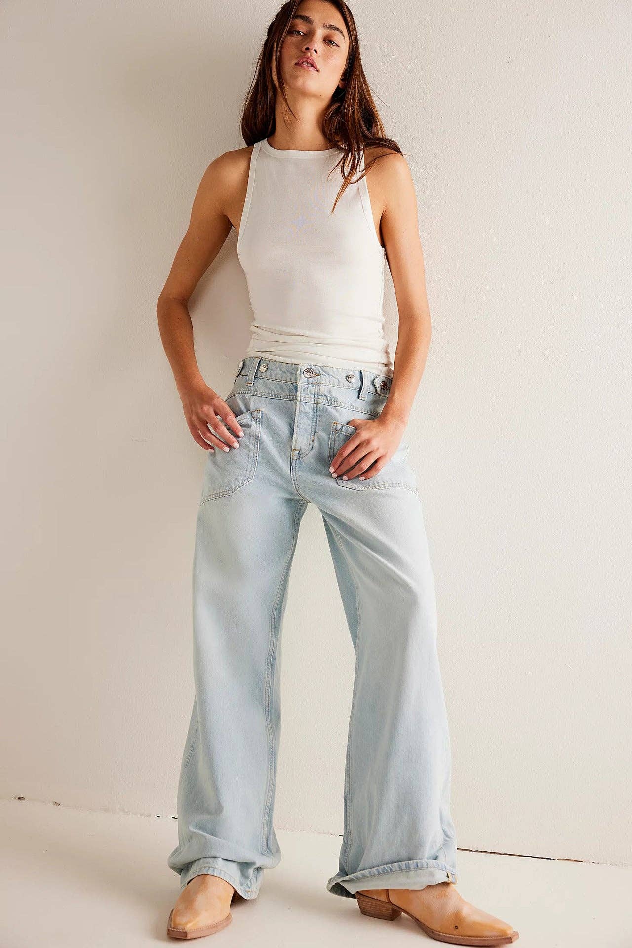 Washed Street Straight Leg Jeans DP25A478: Light Blue / S